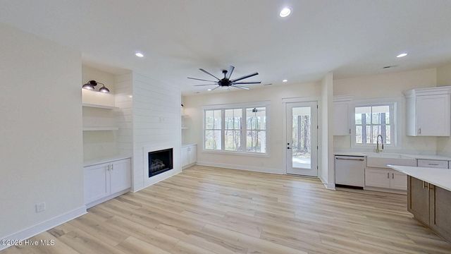 1001 Ecru Circle, New Bern, NC 28562