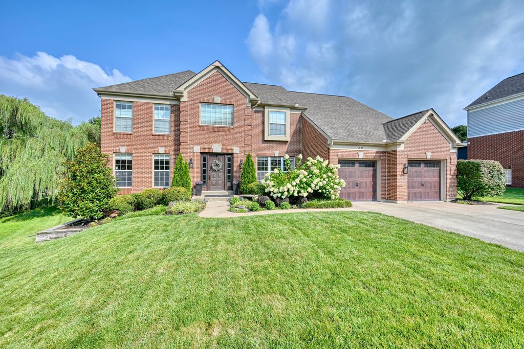 835 Crossings Drive, Crescent Springs, KY 41017