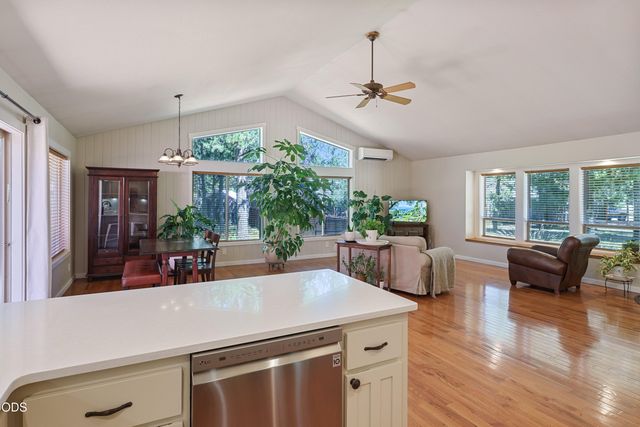 55350 Gross Drive, Bend, OR 97707