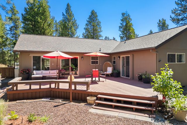 55350 Gross Drive, Bend, OR 97707