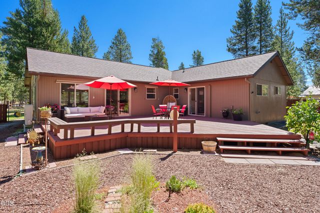 55350 Gross Drive, Bend, OR 97707