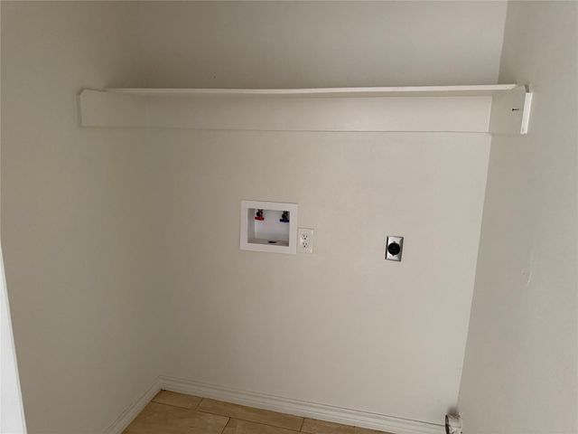 2724 Avenue D Avenue 5, San Leon, TX 77539