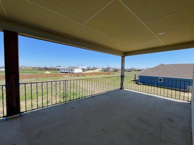 242 Bianca CIR, Del Valle, TX 78617