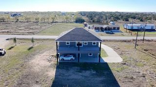 242 Bianca CIR, Del Valle, TX 78617