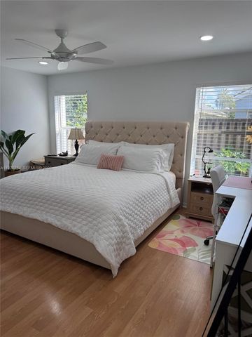 2704 Pinewood Ct 0, Davie, FL 33328