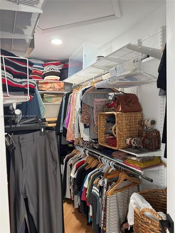 2704 Pinewood Ct 0, Davie, FL 33328