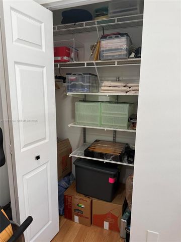 2704 Pinewood Ct 0, Davie, FL 33328