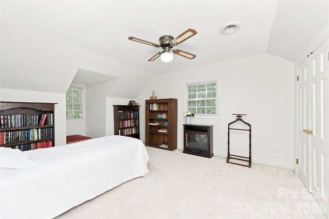 604 Whittington Place, Statesville, NC 28677