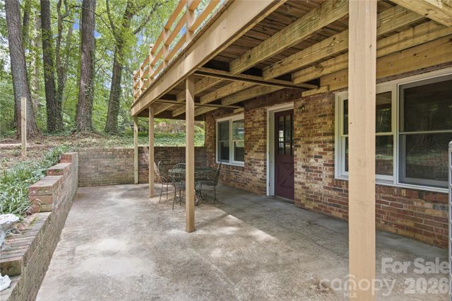 604 Whittington Place, Statesville, NC 28677