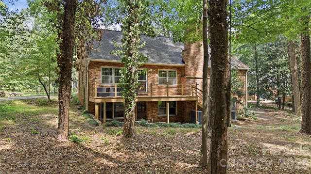 604 Whittington Place, Statesville, NC 28677