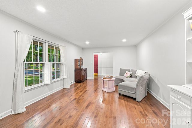 604 Whittington Place, Statesville, NC 28677
