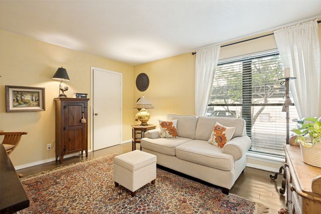 4933 Skillman Street 151, Dallas, TX 75206