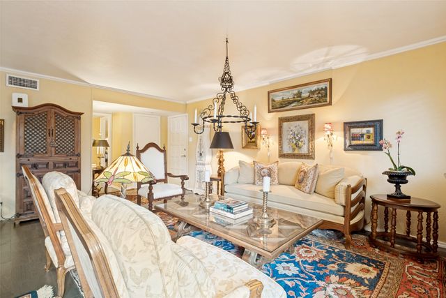 4933 Skillman Street 151, Dallas, TX 75206