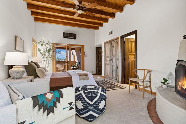 33 Mesa Encantado 236, Santa Fe, NM 87506