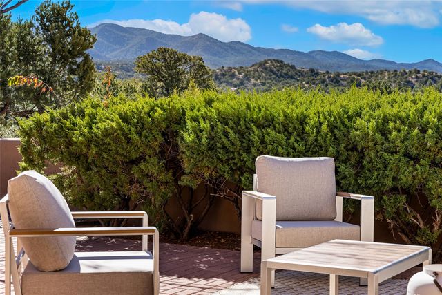 33 Mesa Encantado 236, Santa Fe, NM 87506