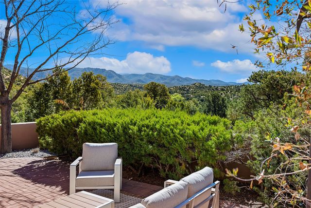 33 Mesa Encantado 236, Santa Fe, NM 87506