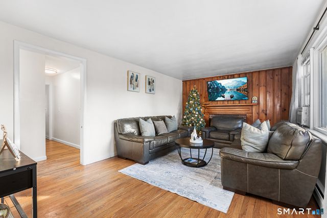 12 Sention Avenue, Norwalk, CT 06850