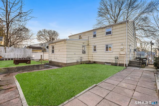 12 Sention Avenue, Norwalk, CT 06850