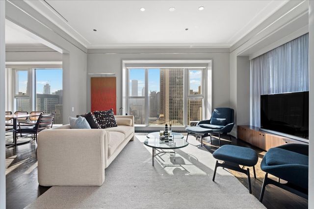 77 E WALTON Street 25D, Chicago, IL 60611