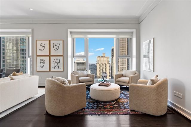 77 E WALTON Street 25D, Chicago, IL 60611