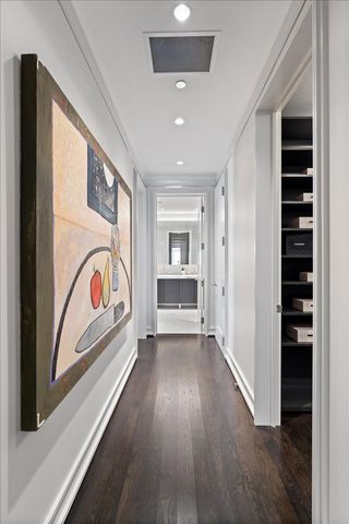 77 E WALTON Street 25D, Chicago, IL 60611