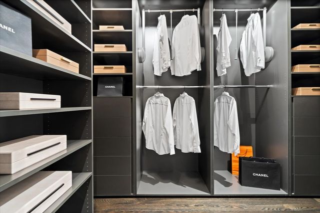 77 E WALTON Street 25D, Chicago, IL 60611