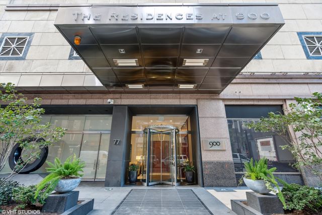 77 E WALTON Street 25D, Chicago, IL 60611