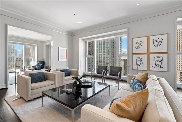 77 E WALTON Street 25D, Chicago, IL 60611