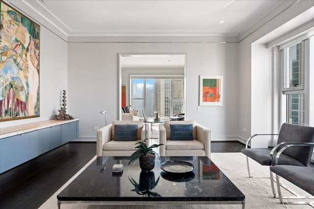 77 E WALTON Street 25D, Chicago, IL 60611