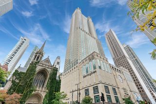 77 E WALTON Street 25D, Chicago, IL 60611