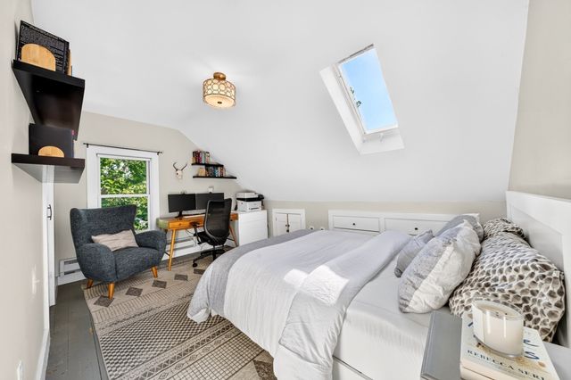 18 Broad St, Newburyport, MA 01950