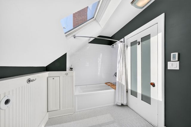18 Broad St, Newburyport, MA 01950