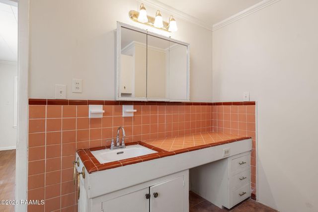 206 Beverly Drive, Lafayette, LA 70503