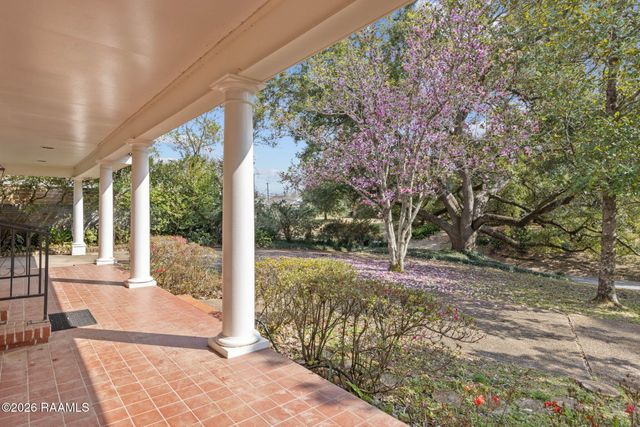 206 Beverly Drive, Lafayette, LA 70503