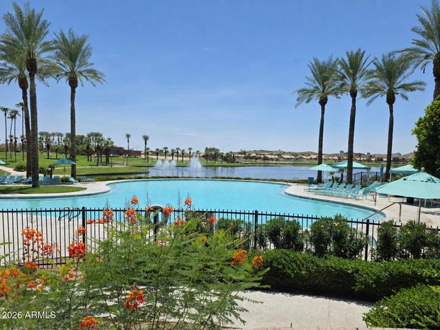 17853 W DESERT WIND Drive, Goodyear, AZ 85338