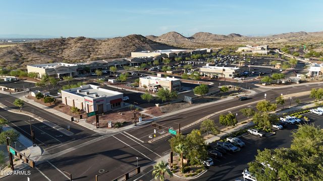 17853 W DESERT WIND Drive, Goodyear, AZ 85338