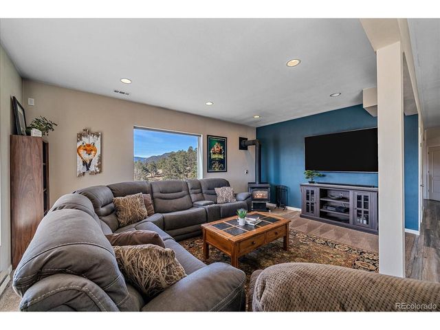 147 Overlook Dr, Bailey, CO 80421