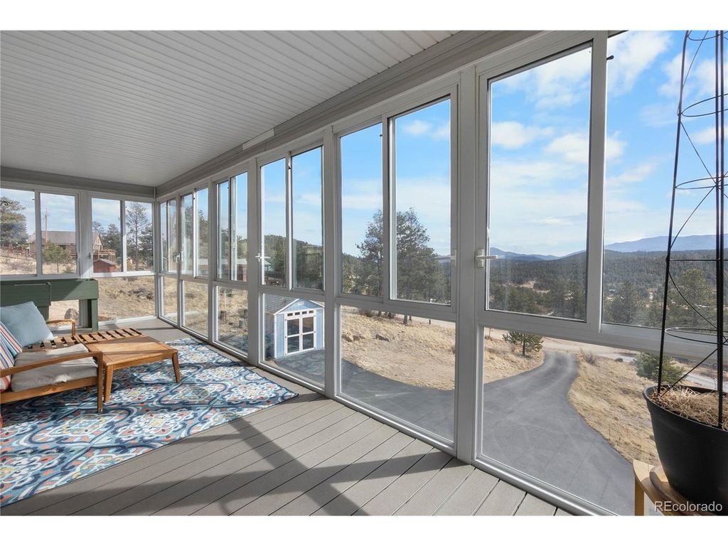 147 Overlook Dr, Bailey, CO 80421