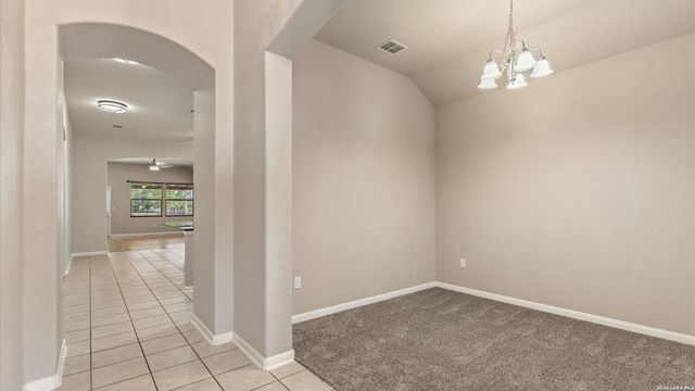 6026 Cielo Rnch, San Antonio, TX 78218