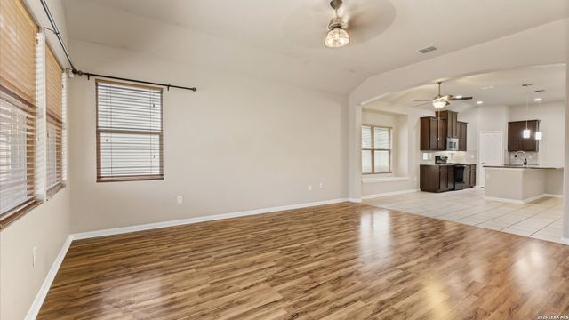 6026 Cielo Rnch, San Antonio, TX 78218