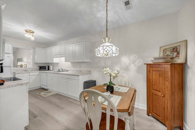 404 Sunset Oaks Ln., Sunset Beach, NC 28468