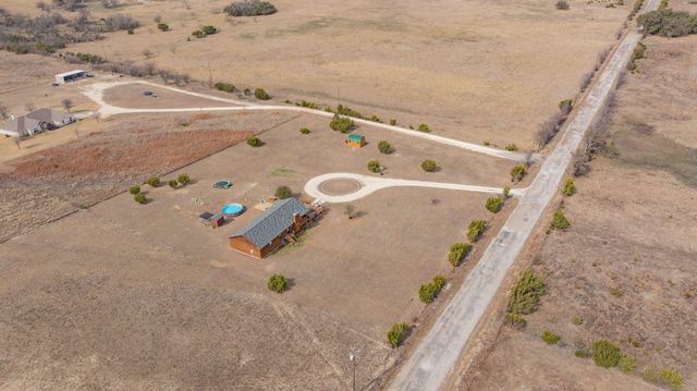 1534 County Road 184, Stephenville, TX 76401
