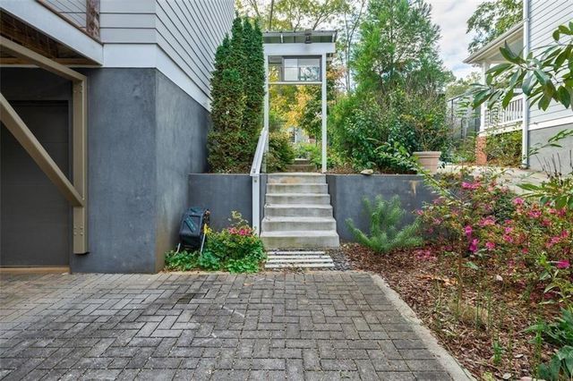 1092 Kirkwood Avenue SE, Atlanta, GA 30316