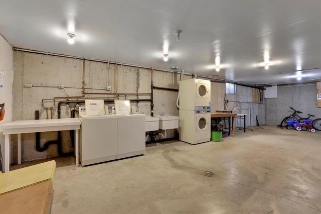 250 N RAYMOND Rd, Spokane Valley, WA 99206