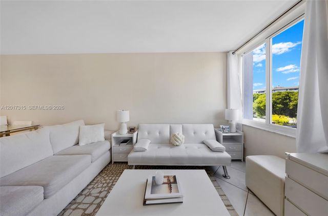 250 180th Dr 352, Sunny Isles Beach, FL 33160