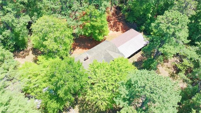 6605 Harrell Drive, Pfafftown, NC 27040
