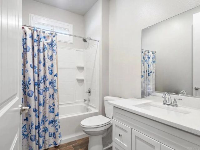 6217 E Mia Drive, Clovis, CA 93727