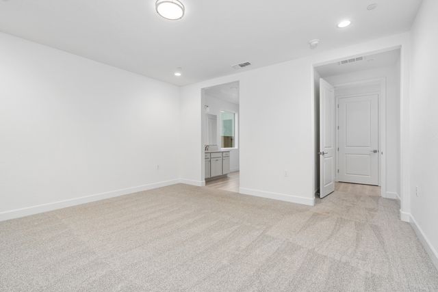 6522 W Galileo Drive Lot1032, Visalia, CA 93277