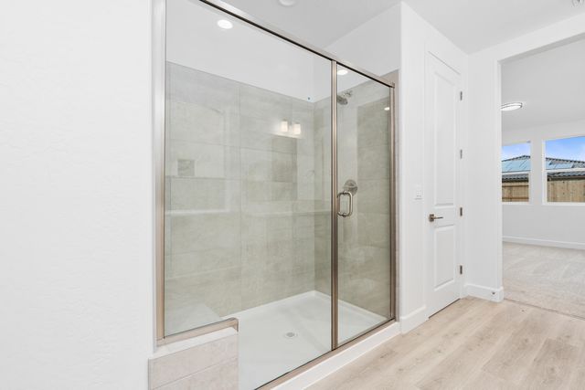 6522 W Galileo Drive Lot1032, Visalia, CA 93277