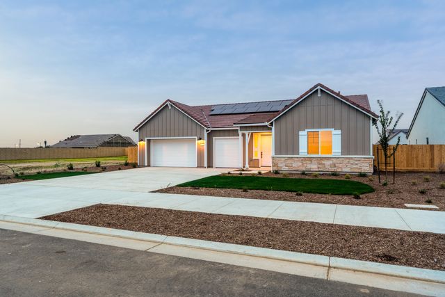 6522 W Galileo Drive Lot1032, Visalia, CA 93277